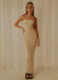 Top 10 ✨ Peppermayo Exclusive - Hazey Knit Midi 👗 Dress - Beige 🌟