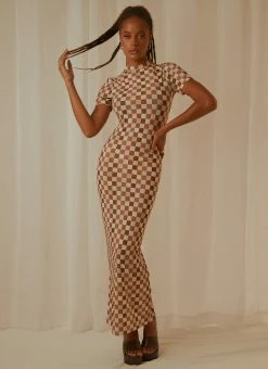 Best reviews of 👍 Peppermayo Exclusive - Into The City Mesh Maxi 👗 Dress - Cocoa ⭐