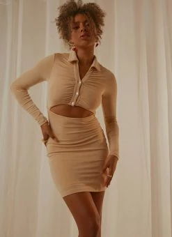 Top 10 🥰 Peppermayo - Elena Long Sleeve Mini 👗 Dress - Beige 🛒